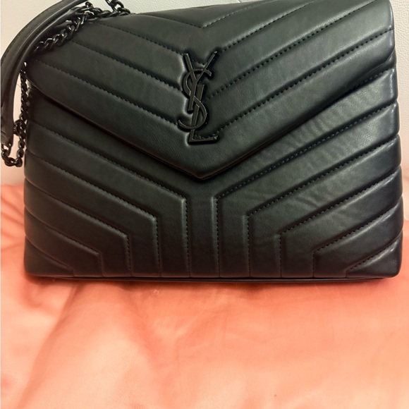 Yves Saint Laurent Black Chevron Shoulder Bag - Picture 4 of 7